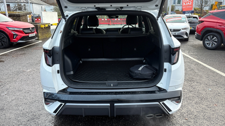 Hyundai TUCSON 1.6T Plug-in Hybrid N Line 5dr Auto Estate